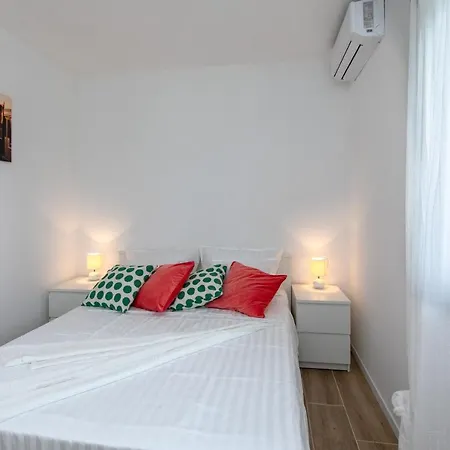 Dida I Mara Apartmán Malinska