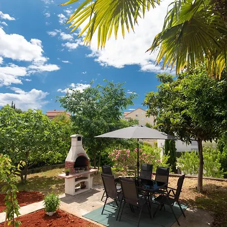 Dida I Mara Apartmán