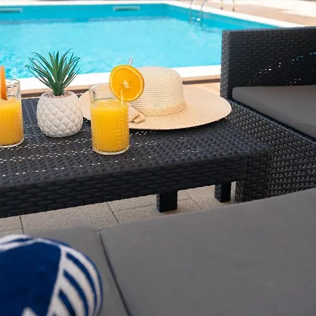 Dida I Mara Apartament Malinska