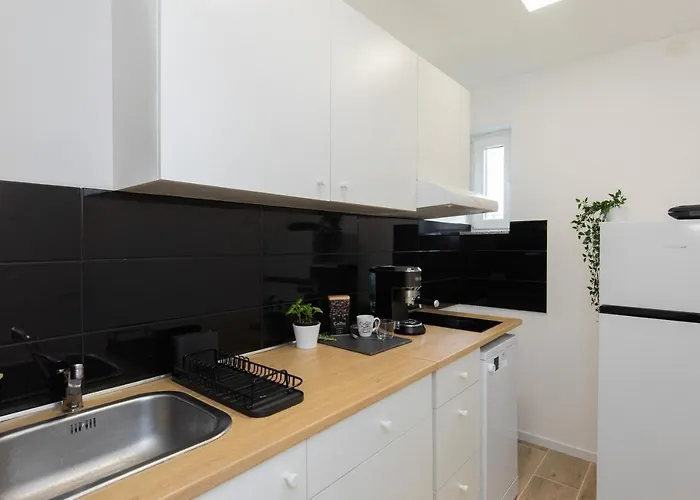 Dida I Mara Διαμέρισμα Malinska